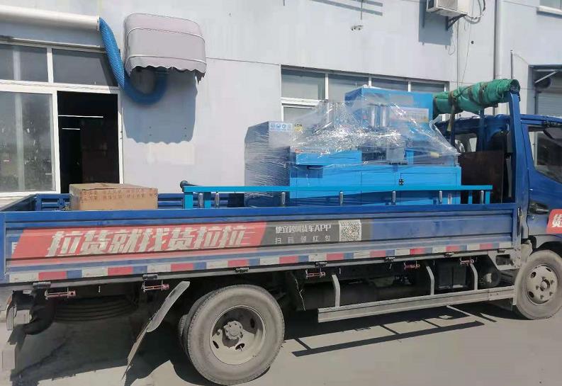 【江陰】全自動光伏角碼切割機(jī)SDY-Q450，客戶采購第三臺